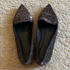 Aldo Galinsky pointed toe Loafer leopard size 7